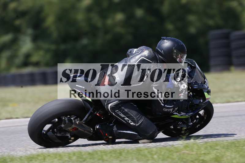 /44 09.08.2025 Plüss Moto Sport ADR/Freies Fahren/backside
